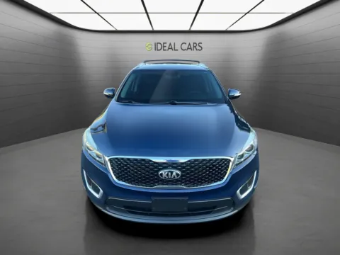 Photos of 2018 Kia Sorento LX V6 for sale in Mesa, AZ at Ideal Cars - at Gilbert Rd