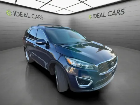 Another view of 2018 Kia Sorento LX V6 for sale in Mesa, AZ at Ideal Cars - at Gilbert Rd