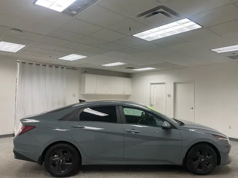 More photos of 2022 Hyundai Elantra SEL at Ideal Cars - at Gilbert Rd, AZ