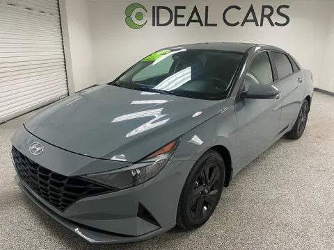 Gray 2022 Hyundai Elantra SEL for sale in Mesa, AZ