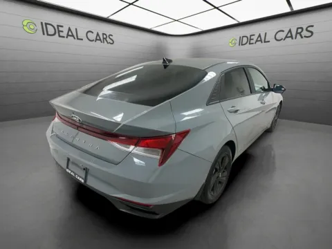 More photos of 2022 Hyundai Elantra SEL at Ideal Cars - at Gilbert Rd, AZ