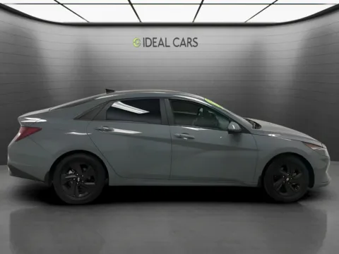 More photos of 2022 Hyundai Elantra SEL at Ideal Cars - at Gilbert Rd, AZ
