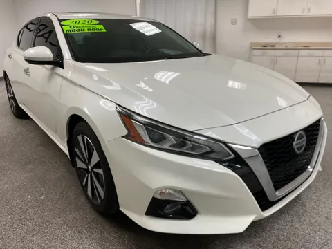 Another view of 2020 Nissan Altima 2.5 SL for sale in Mesa, AZ at Ideal Cars - at Gilbert Rd