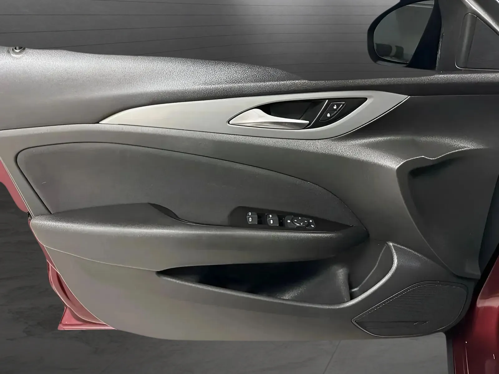 2019 Buick Regal Sportback Preferred - Photo 9