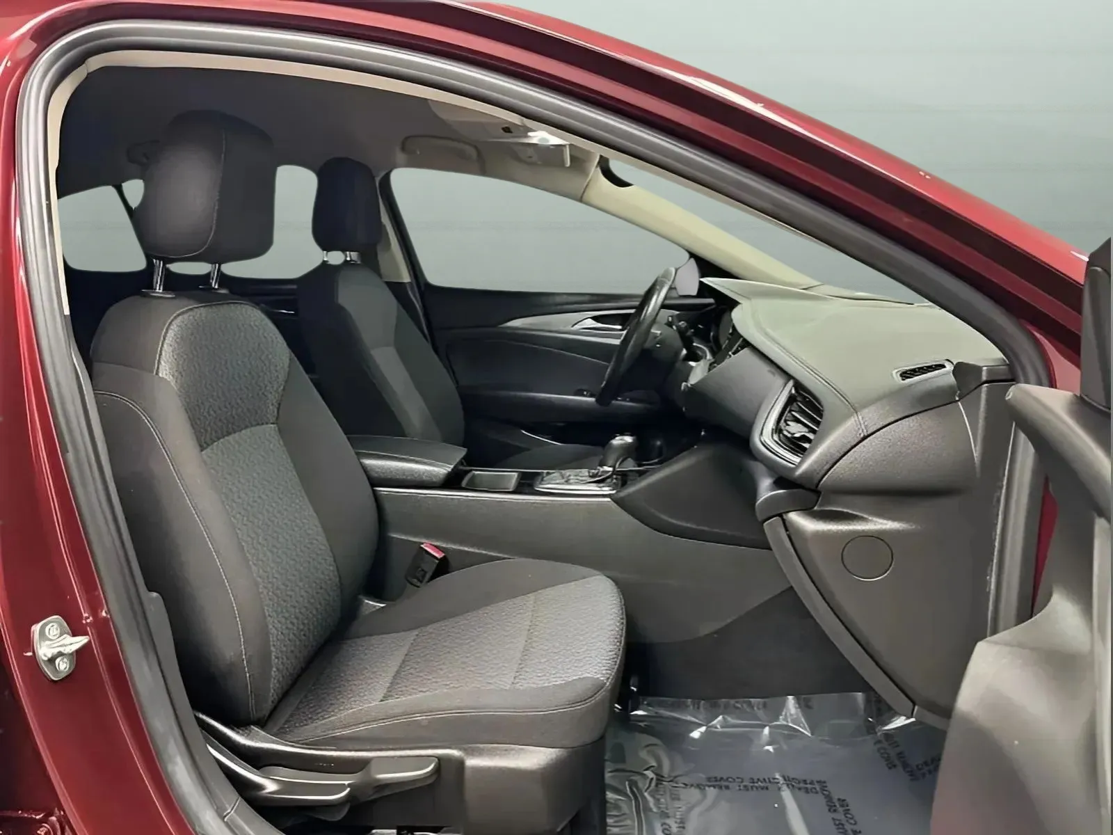 2019 Buick Regal Sportback Preferred - Photo 13