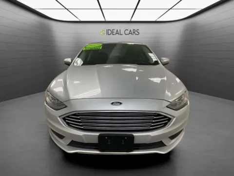 Photos of 2017 Ford Fusion Hybrid 4d Sedan SE for sale in Mesa, AZ at Ideal Cars - at Gilbert Rd