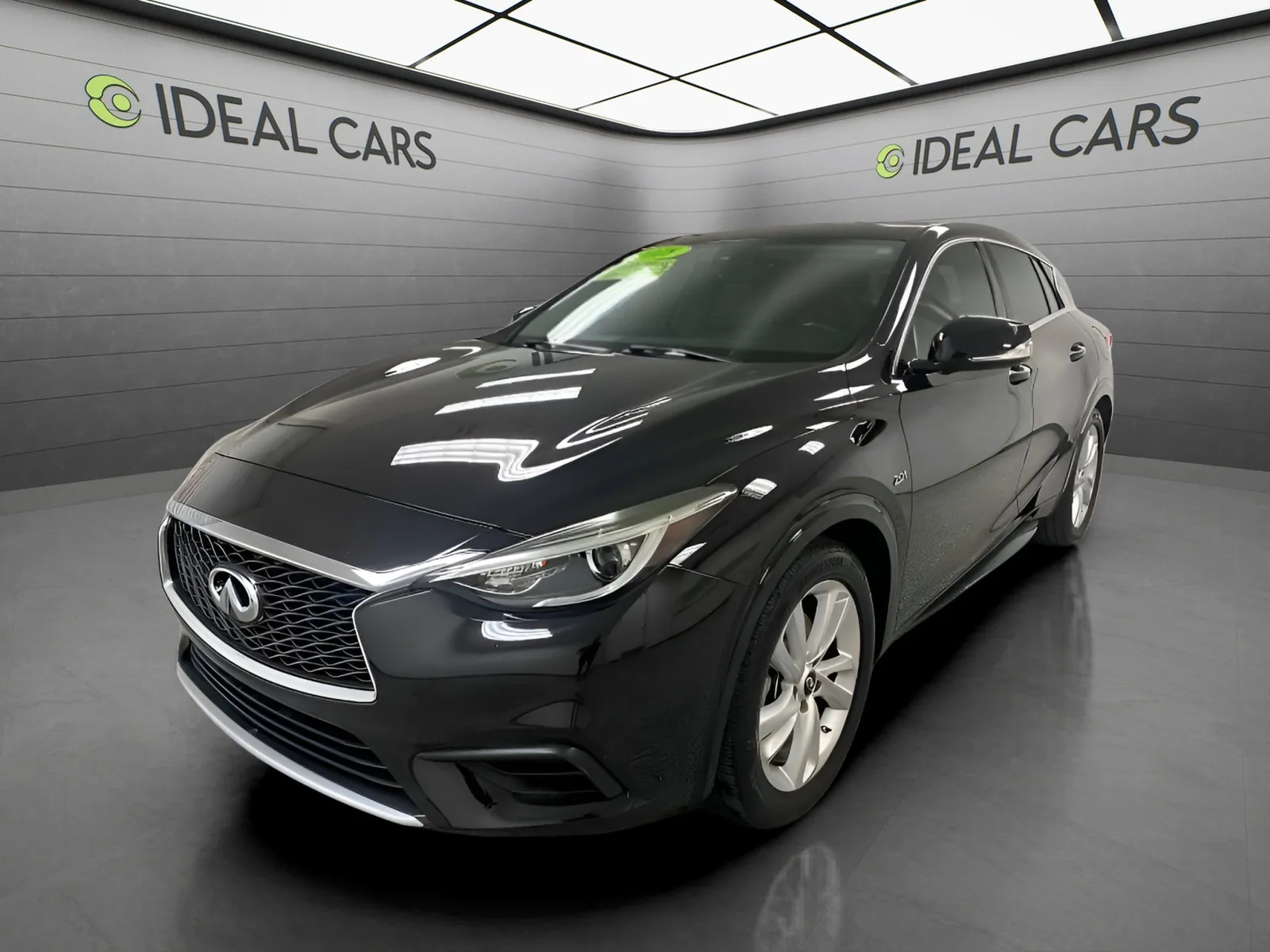 Black 2018 INFINITI QX30 4d SUV FWD Luxury for sale in Mesa, AZ