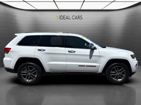More photos of 2017 Jeep Grand Cherokee Limited at Ideal Cars - at Gilbert Rd, AZ
