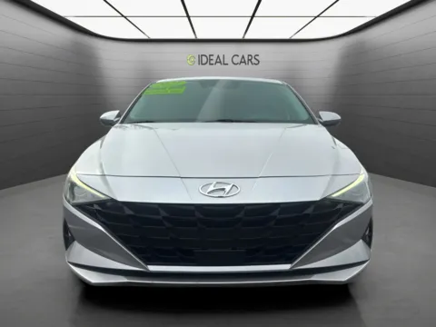 Photos of 2022 Hyundai ELANTRA SEL for sale in Mesa, AZ at Ideal Cars - at Gilbert Rd