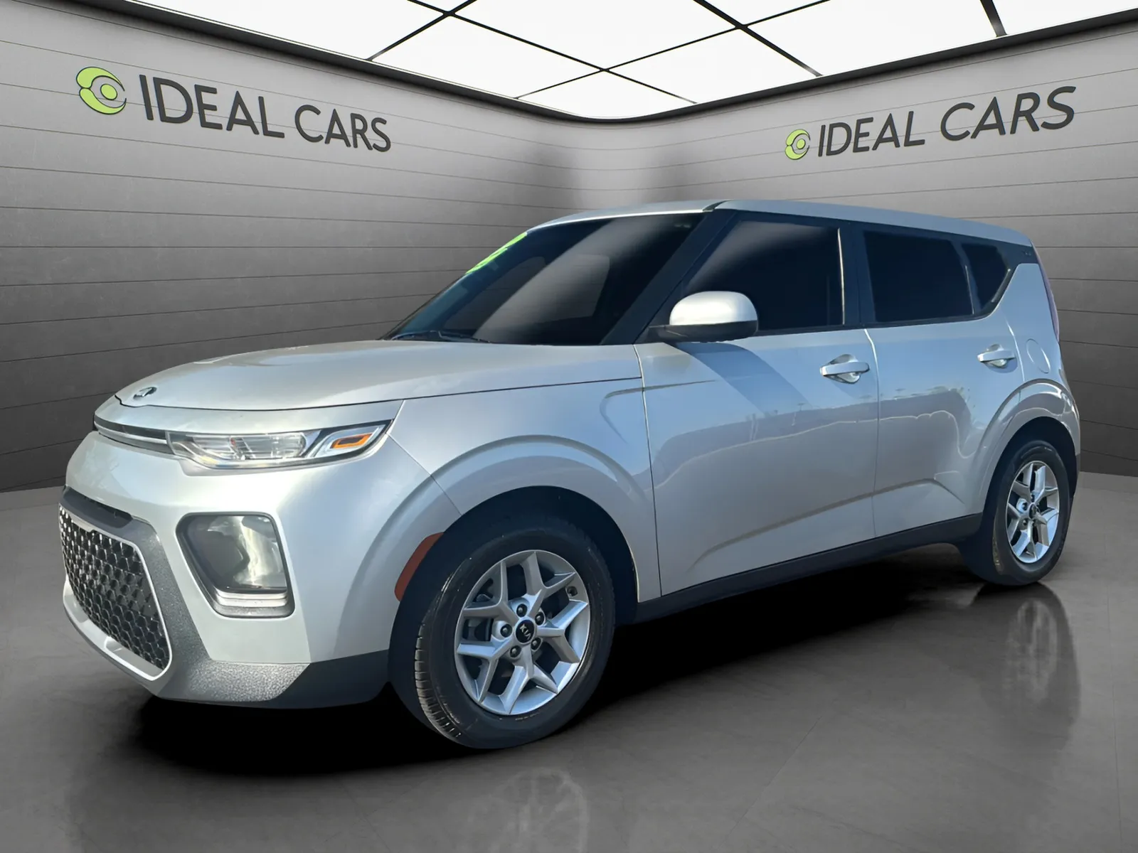 2021 Kia Soul 2.0L S IVT's photo