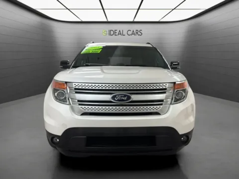Photos of 2013 Ford Explorer XLT for sale in Mesa, AZ at Ideal Cars - at Gilbert Rd