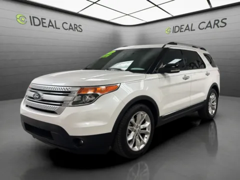 White 2013 Ford Explorer XLT for sale in Mesa, AZ
