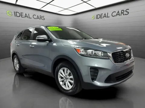 More photos of 2020 Kia Sorento L at Ideal Cars - at Gilbert Rd, AZ