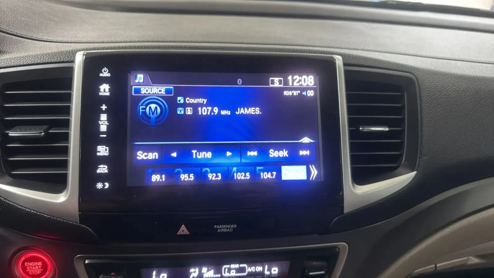 Honda Pilot photo 22