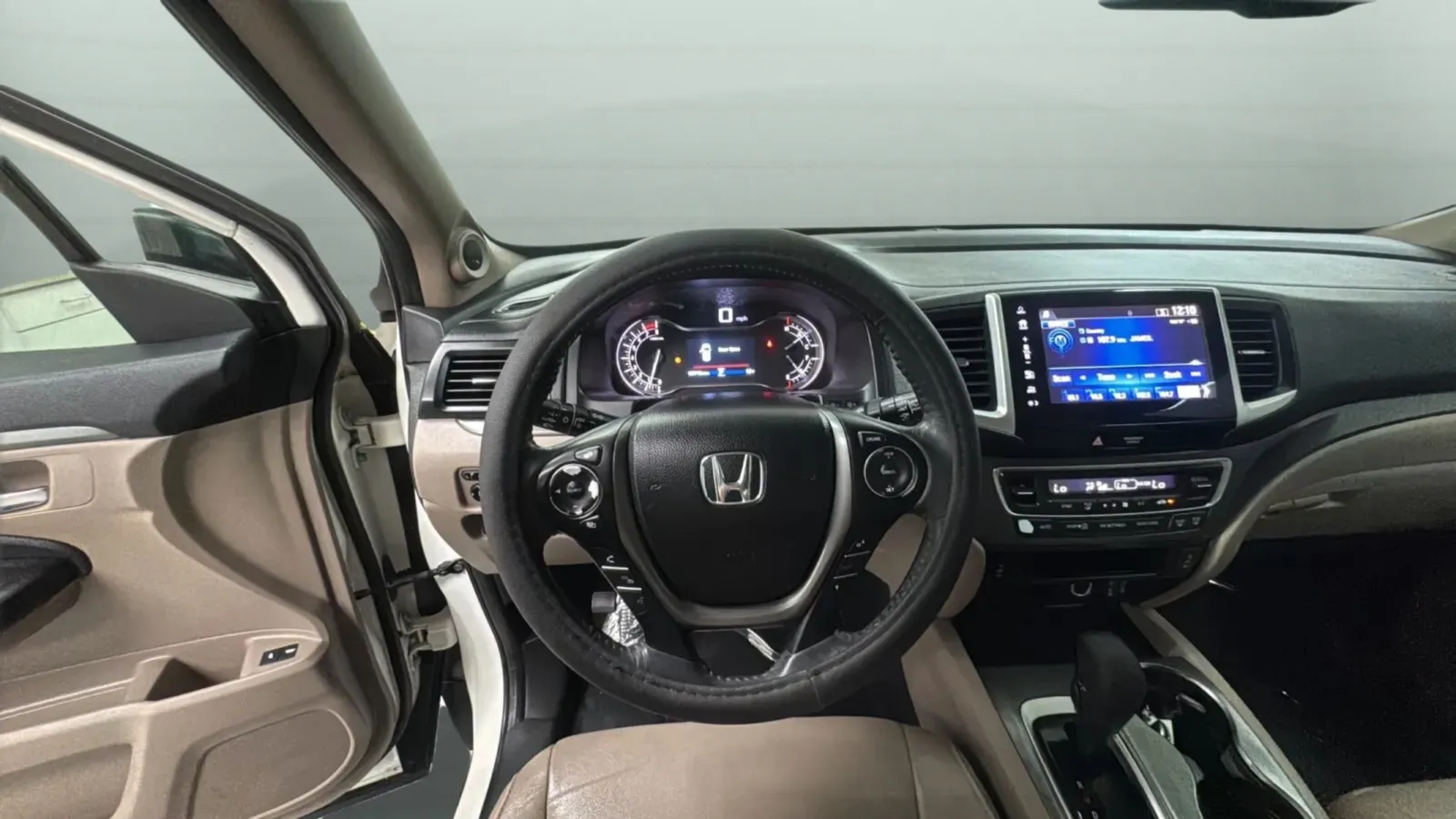Honda Pilot photo 16