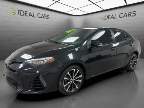 Black 2017 Toyota Corolla SE for sale in Mesa, AZ