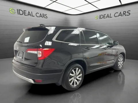 More photos of 2020 Honda Pilot EX-L at Ideal Cars - at Gilbert Rd, AZ