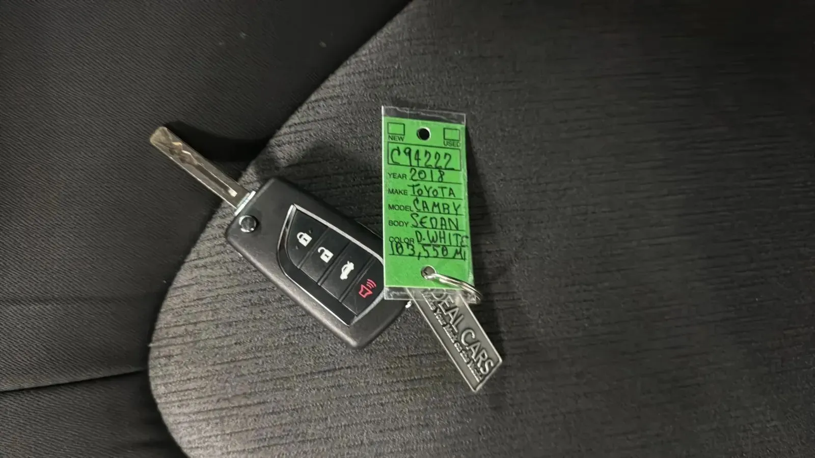 Toyota Camry photo 30