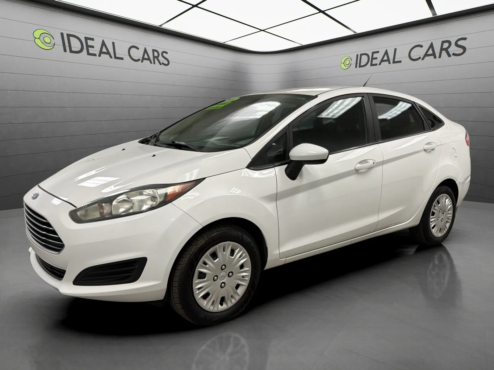 2016 Ford Fiesta S Sedan's photo