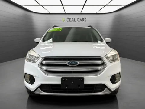 Photos of 2018 Ford Escape SE for sale in Mesa, AZ at Ideal Cars - at Gilbert Rd
