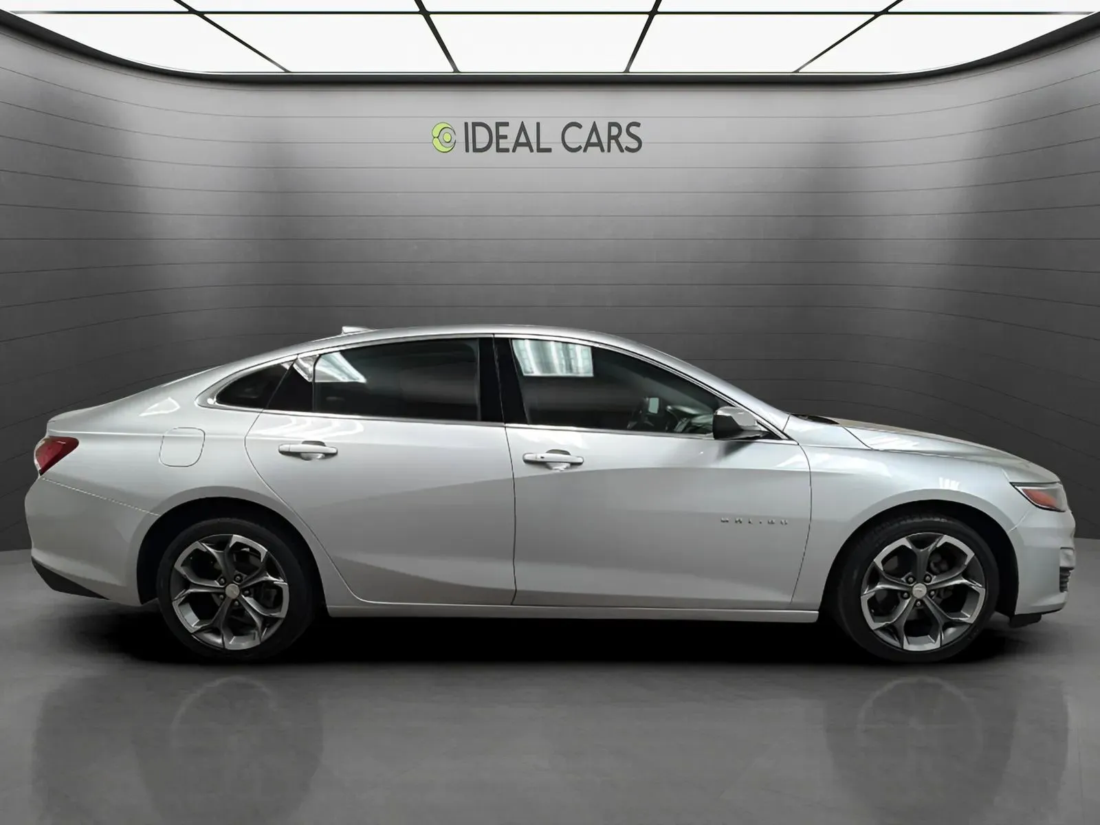 Chevrolet Malibu photo 4