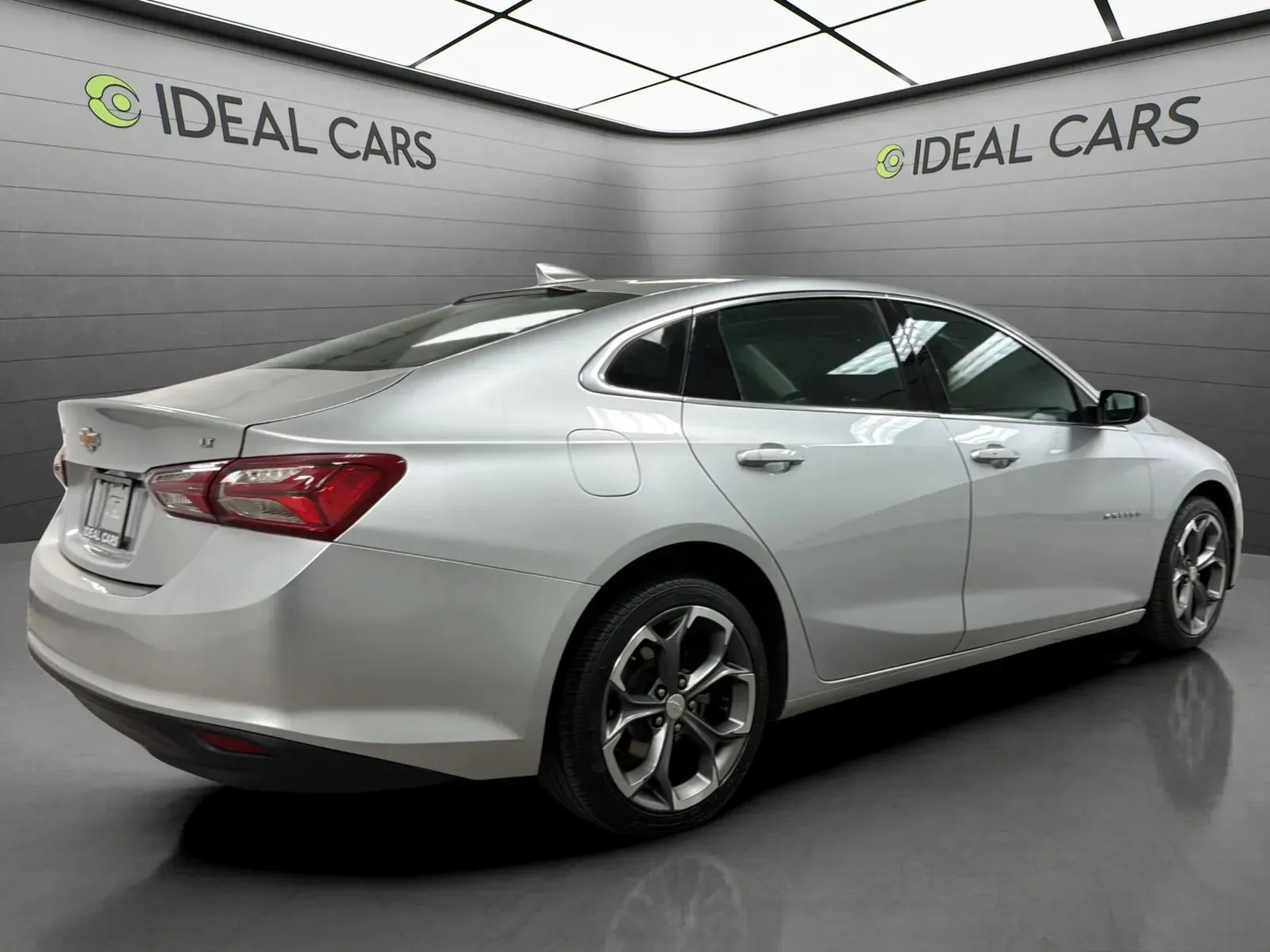 Chevrolet Malibu photo 5