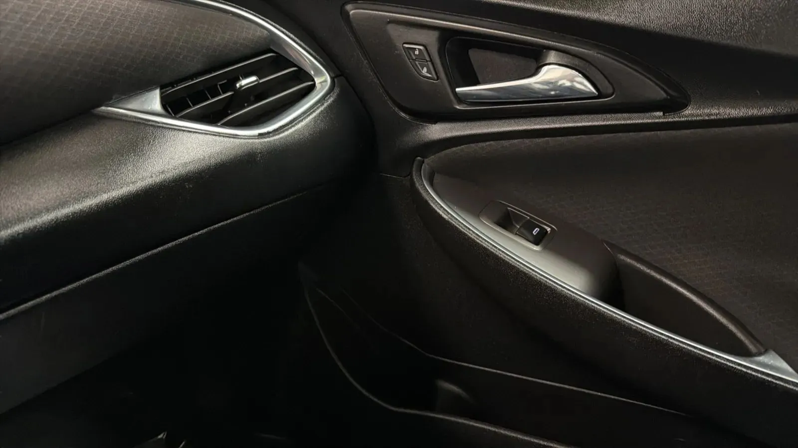 Chevrolet Malibu photo 18