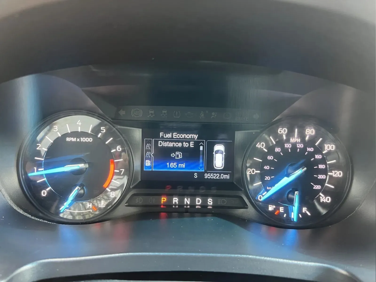 Ford Explorer photo 7