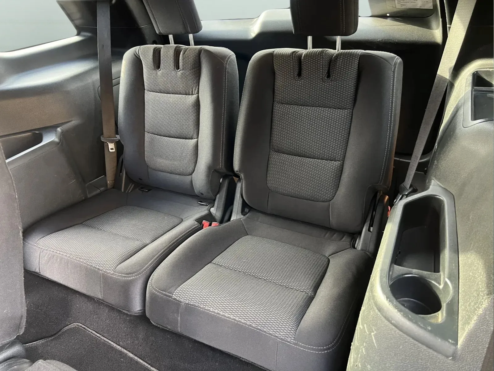 Ford Explorer photo 10