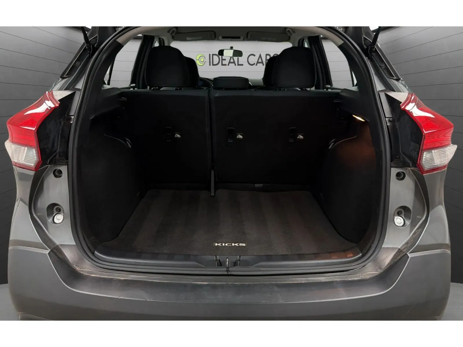 Nissan Kicks photo 18