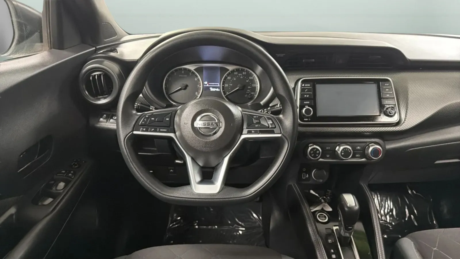 Nissan Kicks photo 10