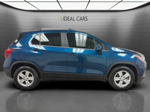 More photos of 2020 Chevrolet Trax LT at Ideal Cars - at Gilbert Rd, AZ