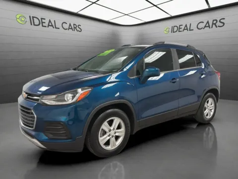Blue 2020 Chevrolet Trax LT for sale in Mesa, AZ