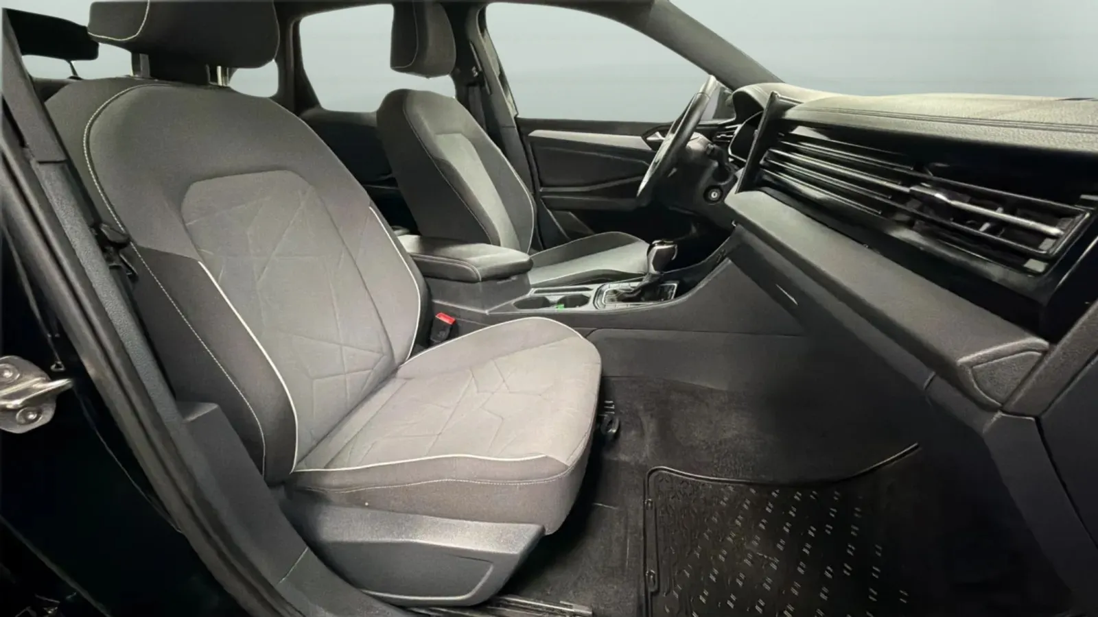Volkswagen Jetta photo 21