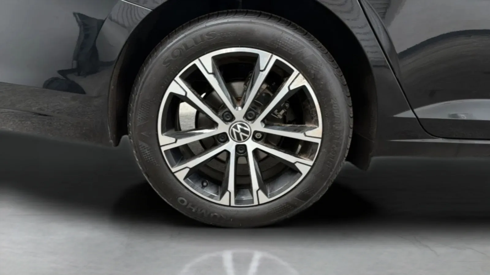 Volkswagen Jetta photo 24