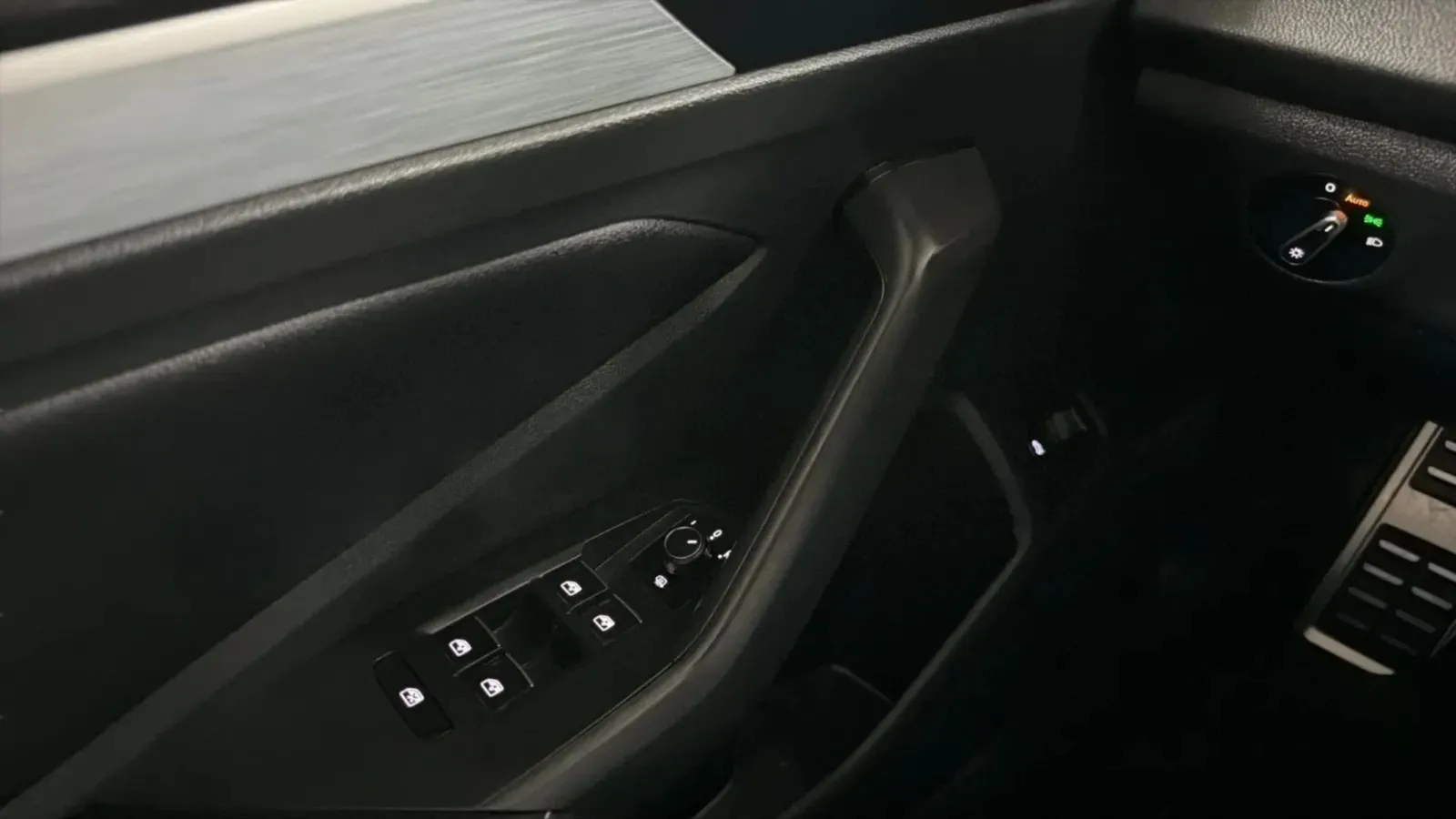 Volkswagen Jetta photo 16