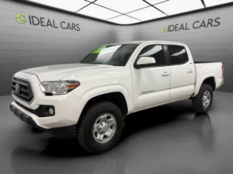 White 2020 Toyota Tacoma SR5 for sale in Mesa, AZ