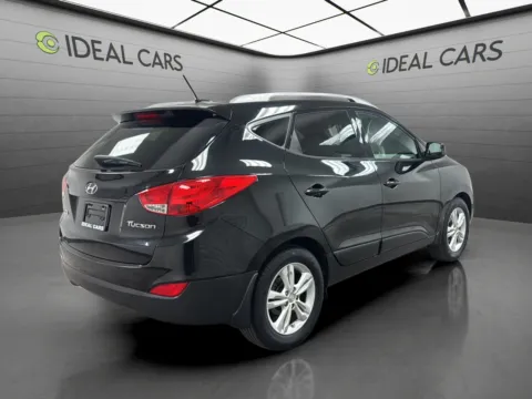More photos of 2011 Hyundai TUCSON GLS at Ideal Cars - at Gilbert Rd, AZ