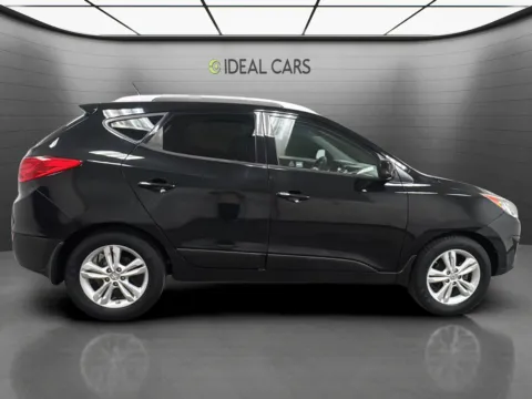 More photos of 2011 Hyundai TUCSON GLS at Ideal Cars - at Gilbert Rd, AZ