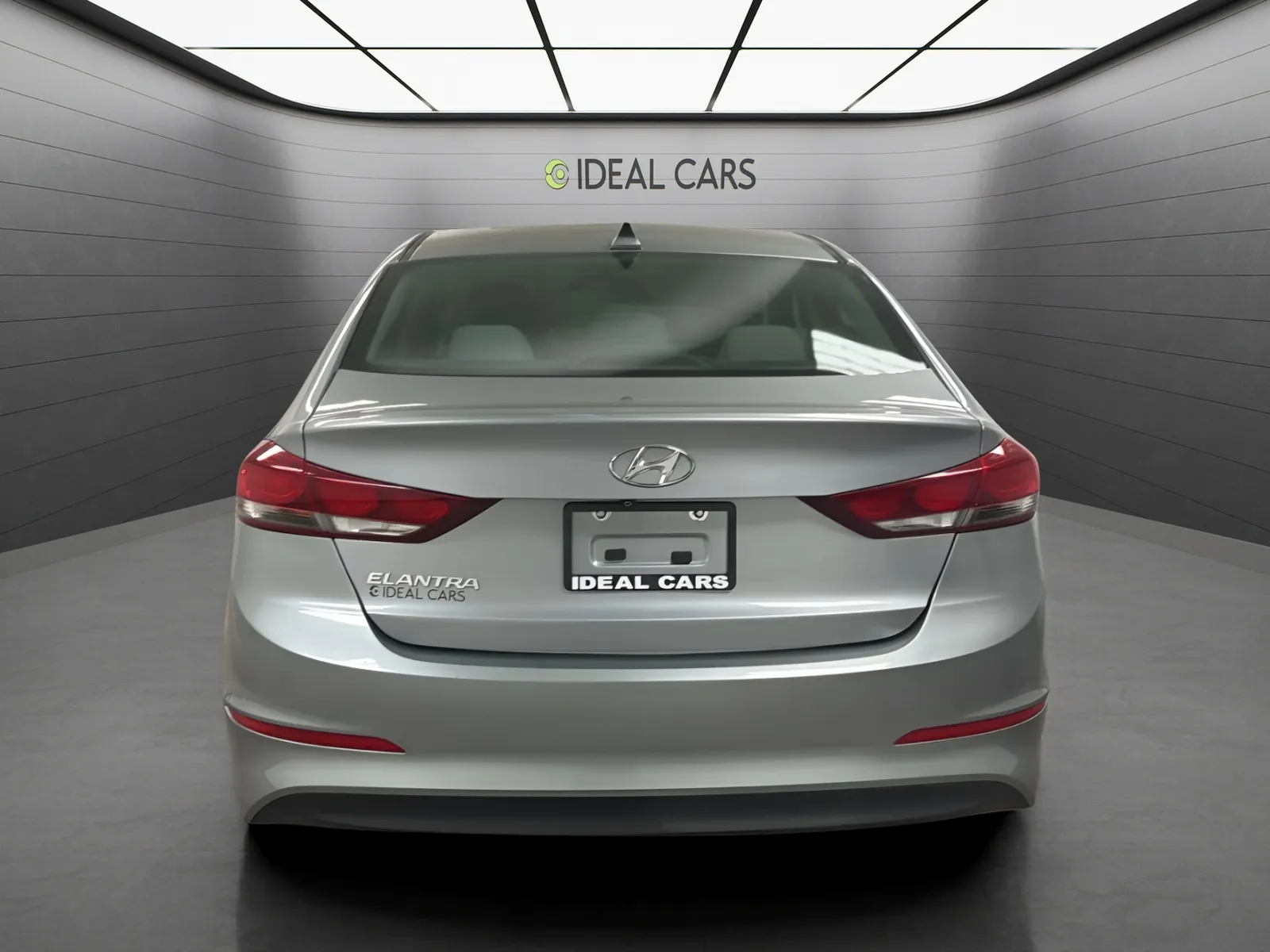 Hyundai Elantra photo 6