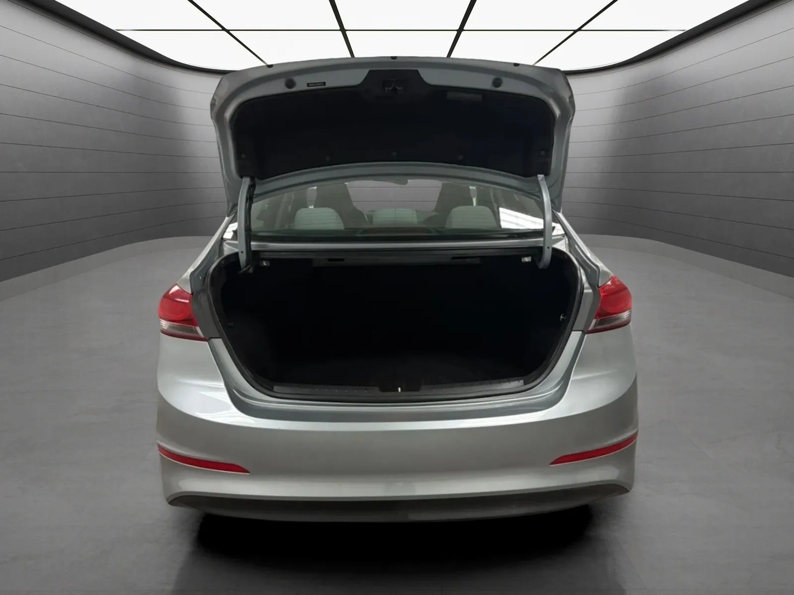 Hyundai Elantra photo 20