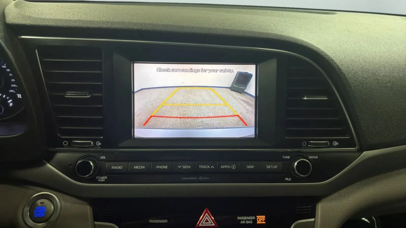 Hyundai Elantra photo 14