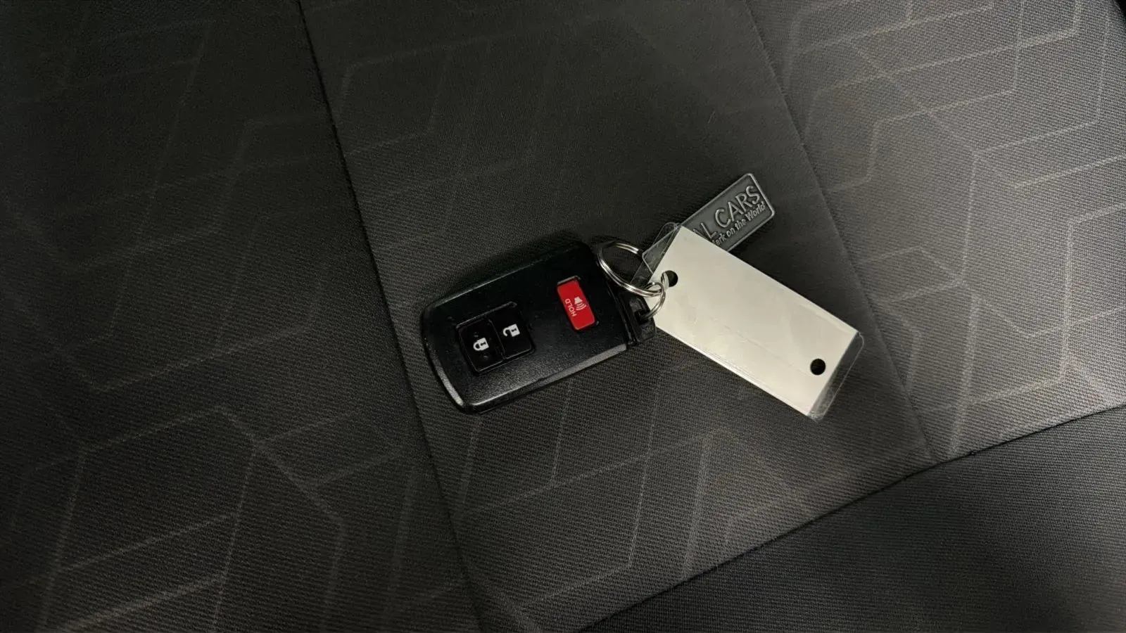 Toyota Tacoma photo 23