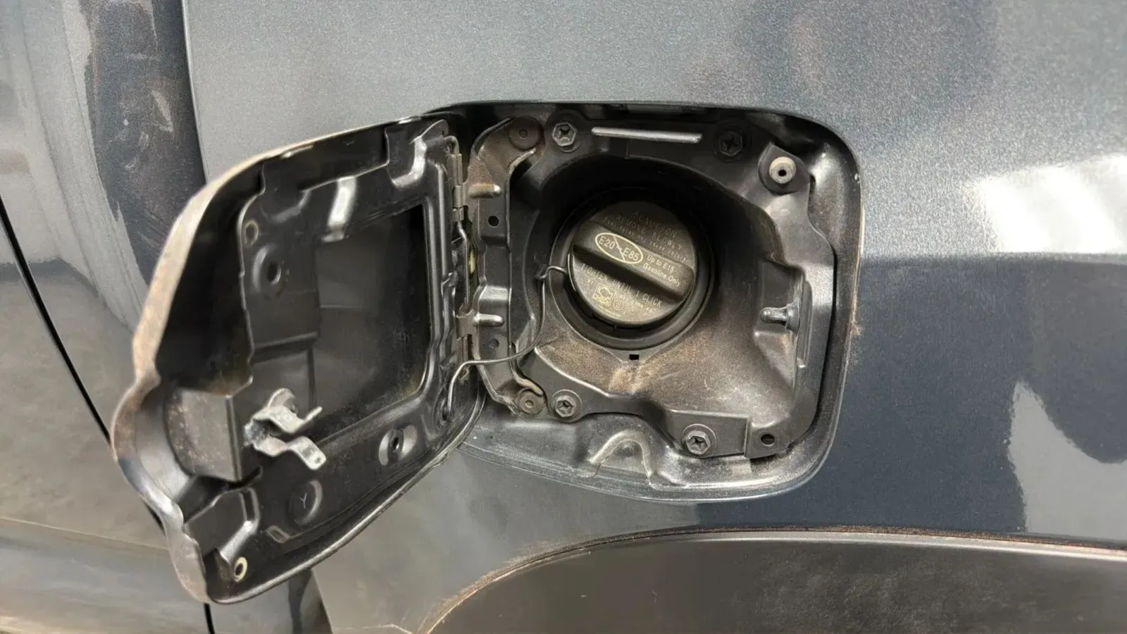 Toyota Tacoma photo 30
