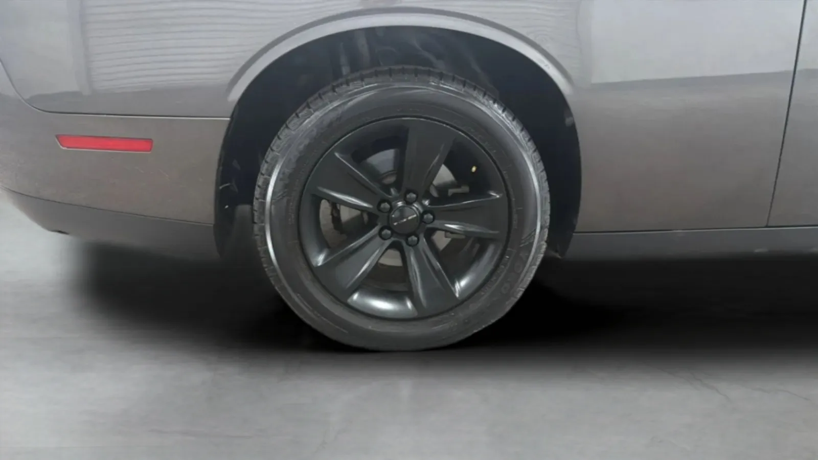 Dodge Challenger photo 25