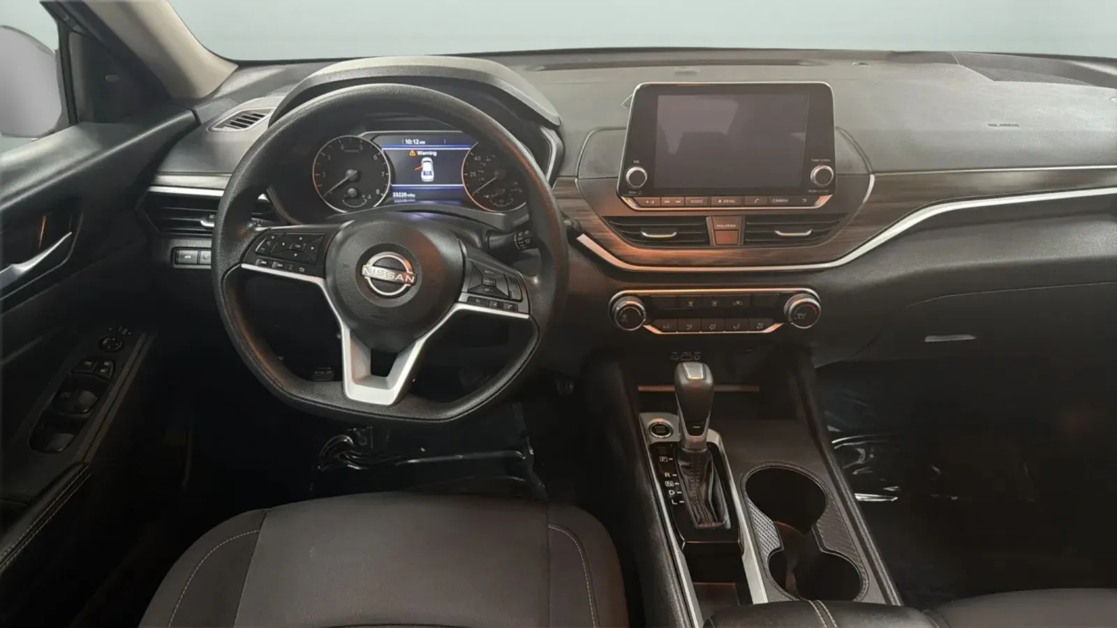 Nissan Altima photo 10