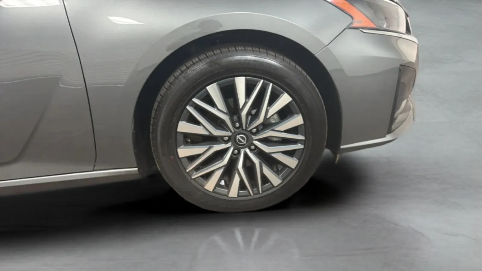 Nissan Altima photo 25
