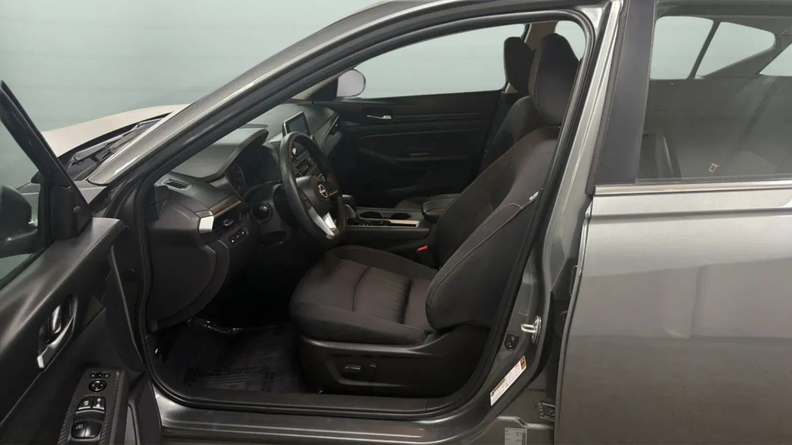 Nissan Altima photo 21