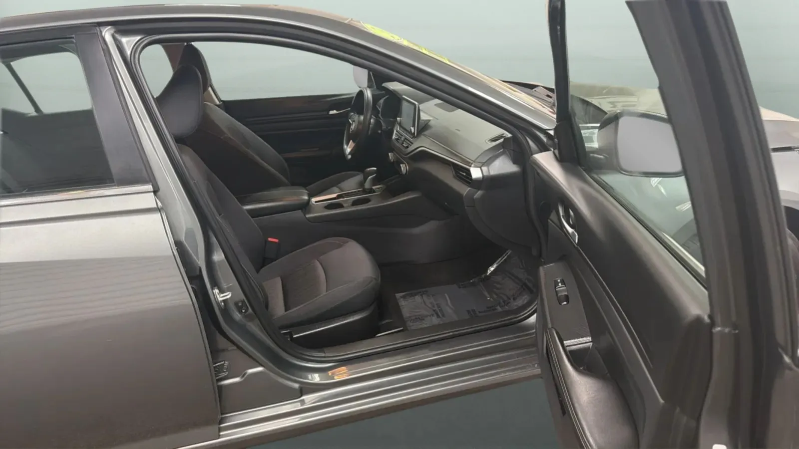 Nissan Altima photo 22
