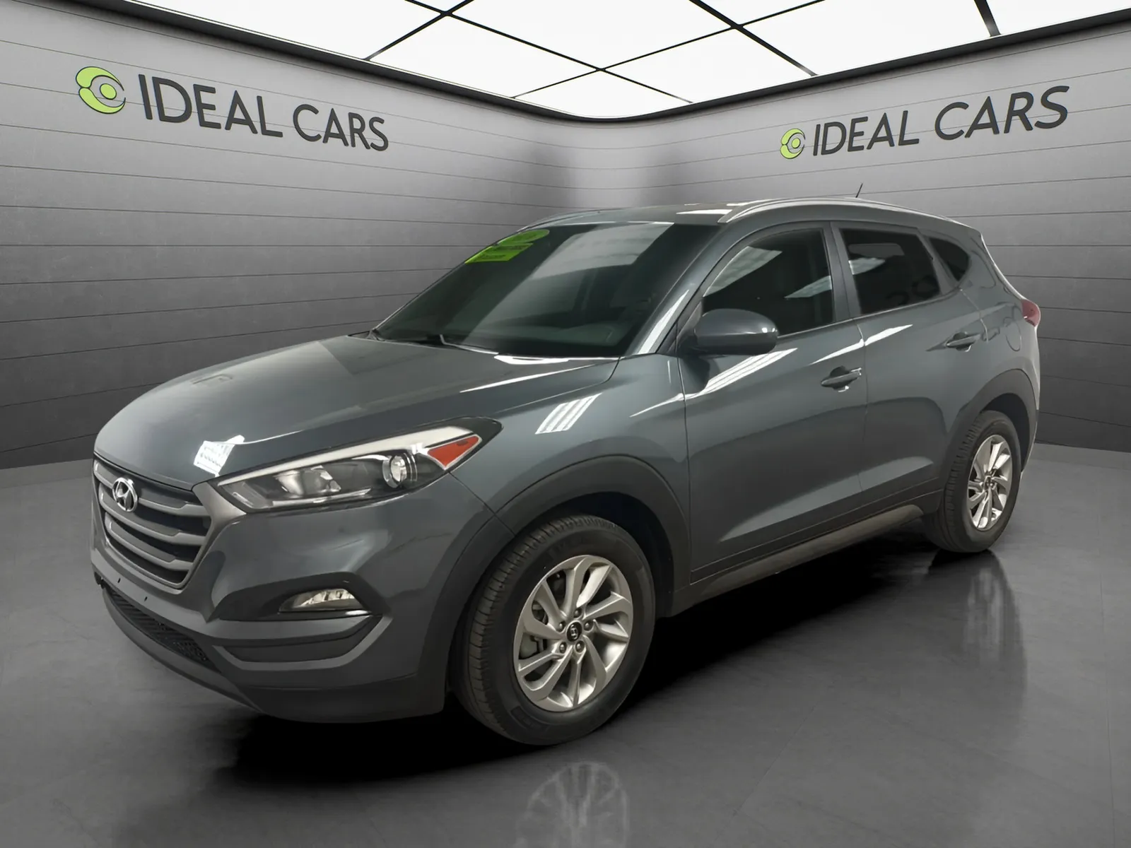 Gray 2016 Hyundai TUCSON SE for sale in Mesa, AZ